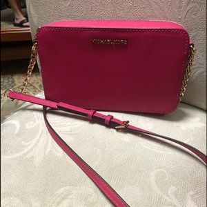 Michael Kors Hot Pink Purse. NWOT